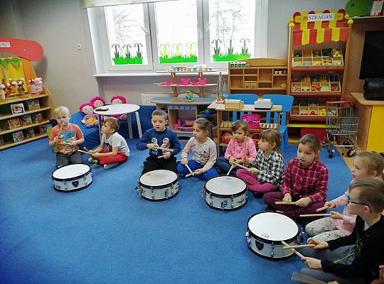 Gr IV zajęcia muzyczne z Panem Wiesławem Karpikiem