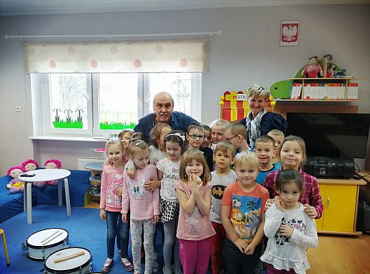 Gr IV zajęcia muzyczne z Panem Wiesławem Karpikiem