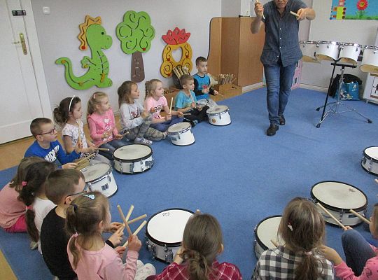 Gr IV zajęcia muzyczne z Panem Wiesławem Karpikiem