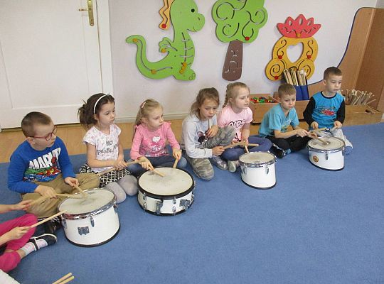 Gr IV zajęcia muzyczne z Panem Wiesławem Karpikiem