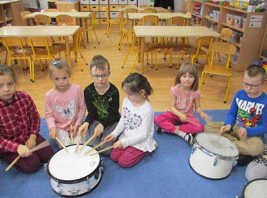 Gr IV zajęcia muzyczne z Panem Wiesławem Karpikiem