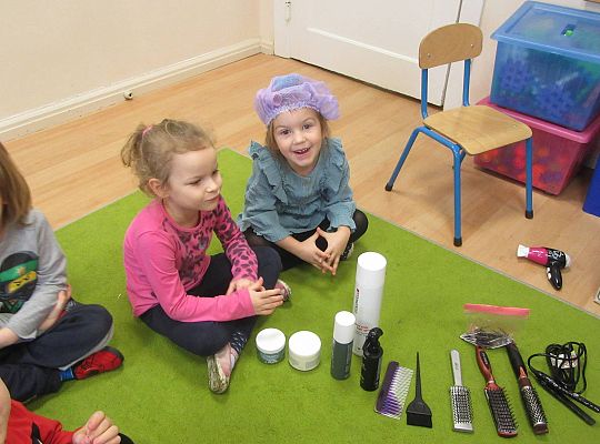 GR II Nasz nowy kącik fryzjerski