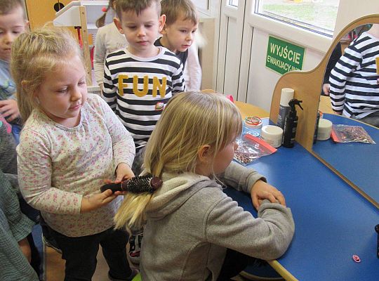 GR II Nasz nowy kącik fryzjerski