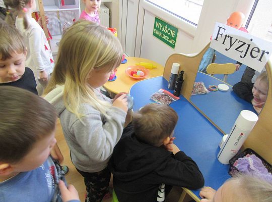 GR II Nasz nowy kącik fryzjerski