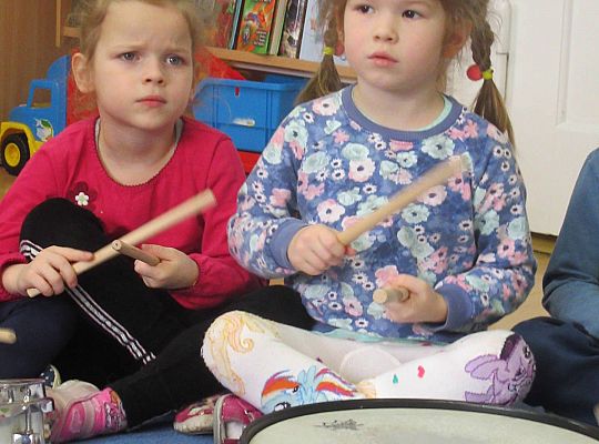 Gr II zajęcia muzyczne z Panem Wiesławem Karpikiem