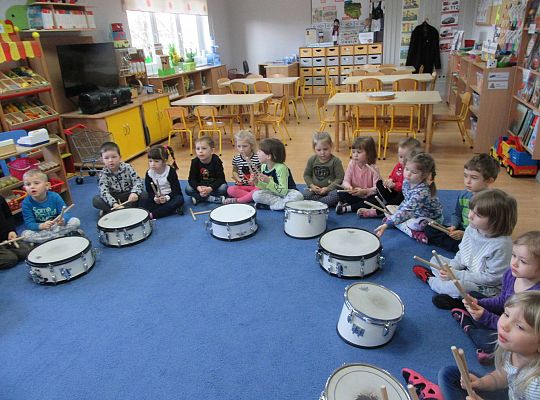 Gr II zajęcia muzyczne z Panem Wiesławem Karpikiem