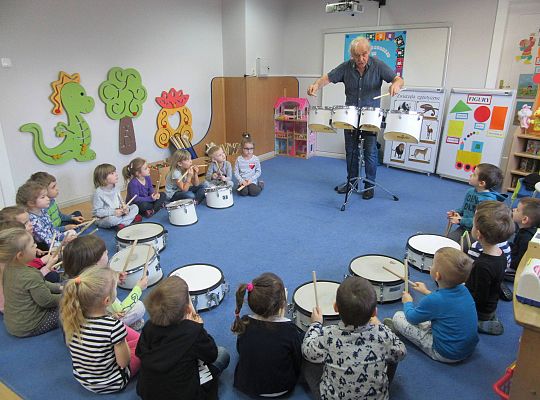Gr II zajęcia muzyczne z Panem Wiesławem Karpikiem