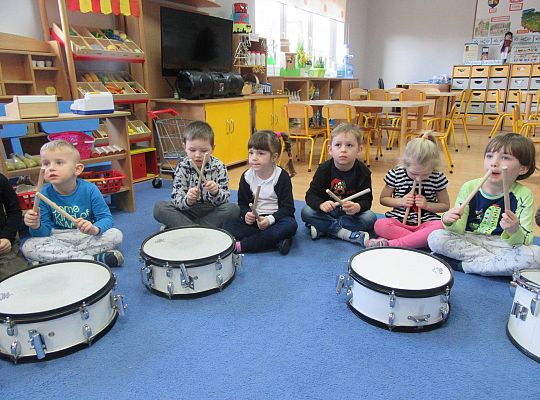 Gr II zajęcia muzyczne z Panem Wiesławem Karpikiem