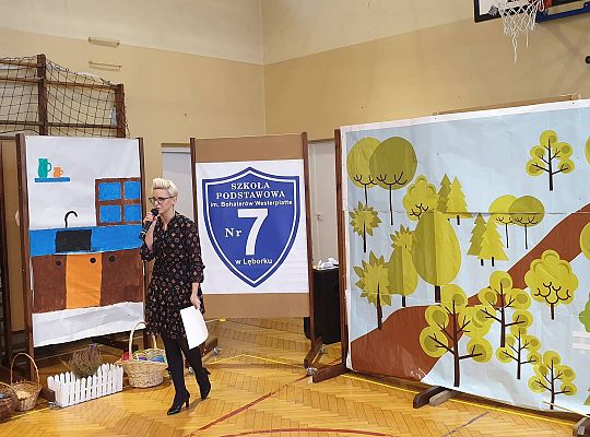 GR IV Przedstawienie "Trzy świnki" w Szkole Podstawowej nr 7