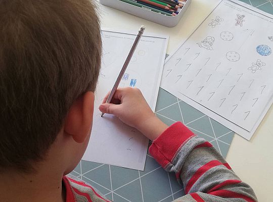 Gr III - tydzień 23.03 - 28.03  temat tygodniowy - "Witamy Wiosnę":