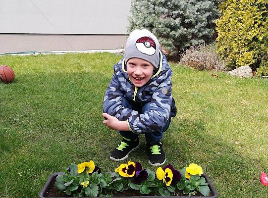 Gr III - tydzień 23.03 - 28.03  temat tygodniowy - "Witamy Wiosnę":