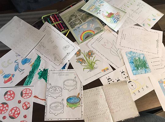 Gr III - tydzień 23.03 - 28.03  temat tygodniowy - "Witamy Wiosnę":