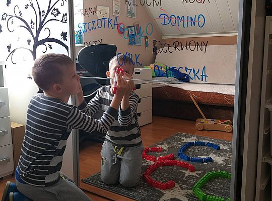 Gr III - tydzień 23.03 - 28.03  temat tygodniowy - "Witamy Wiosnę":