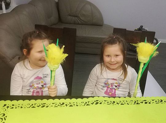 Gr III - tydzień 23.03 - 28.03  temat tygodniowy - "Witamy Wiosnę":