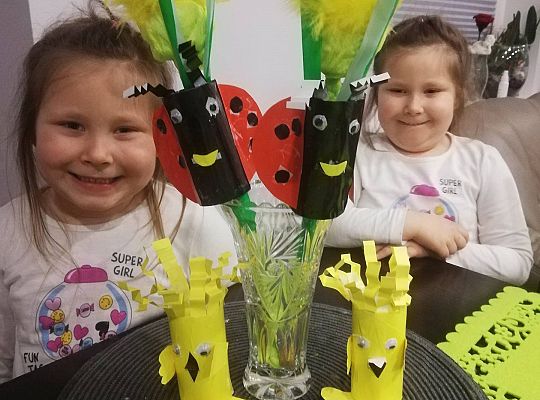 Gr III - tydzień 23.03 - 28.03  temat tygodniowy - "Witamy Wiosnę":