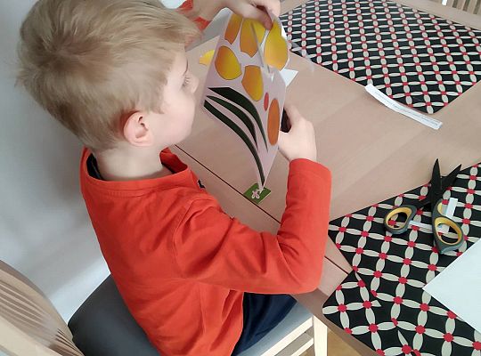 Gr III - tydzień 23.03 - 28.03  temat tygodniowy - "Witamy Wiosnę":