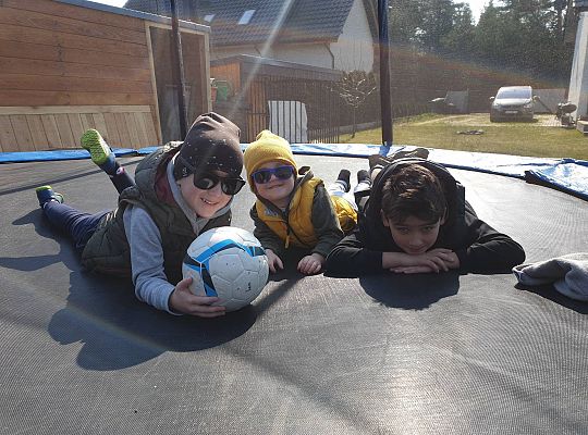 Gr III - tydzień 23.03 - 28.03  temat tygodniowy - "Witamy Wiosnę":