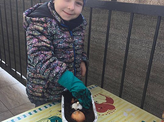 Gr III - tydzień 23.03 - 28.03  temat tygodniowy - "Witamy Wiosnę":