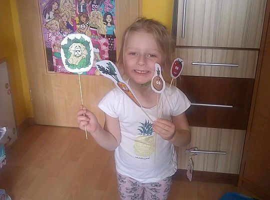 Gr II Życzymy Wszystkim Wesołych Świąt