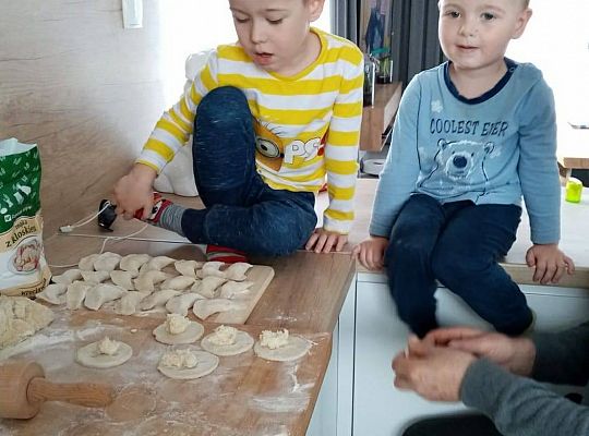 Gr II Życzymy Wszystkim Wesołych Świąt