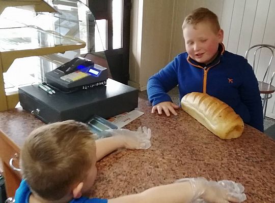 GR III tydzień 14.04-17.04 "Robimy zakupy"