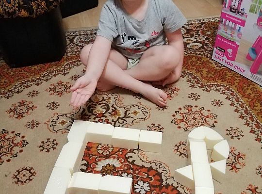 GR III tydzień 14.04-17.04 "Robimy zakupy"