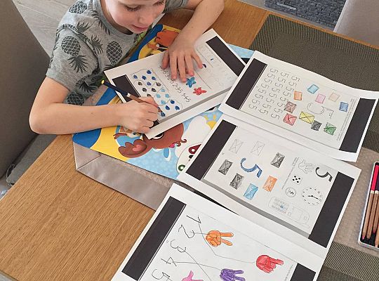 GR III tydzień 14.04-17.04 "Robimy zakupy"