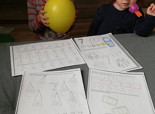 GR III tydzień 20.04-24.04 "Skąd bierzemy pieniądze"