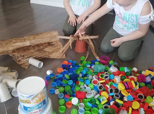 GR III tydzień 20.04-24.04 "Skąd bierzemy pieniądze"