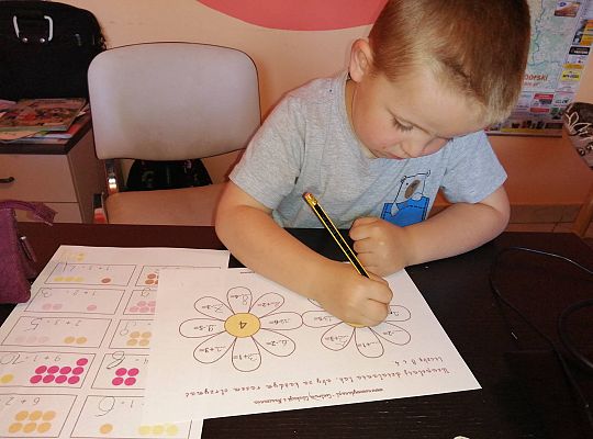 Gr III tydzień 25.05-29.05 "Moja rodzina"