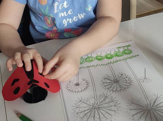 GR III tydzień 08.06-12.06 " Co piszczy w trawie"