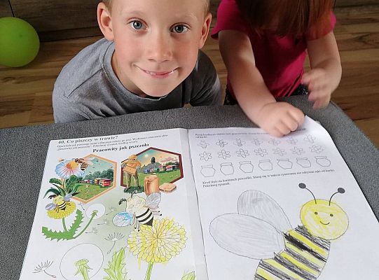 GR III tydzień 08.06-12.06 " Co piszczy w trawie"