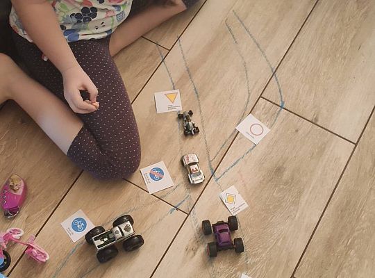 GR III tydzień 15.06-19.06 "Czym podróżujemy"