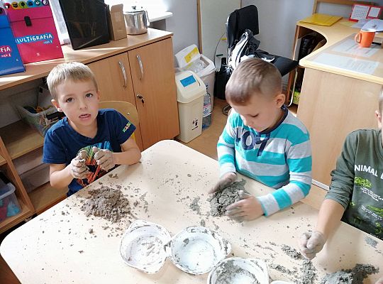 GR IV  Robimy piasek kinetyczny