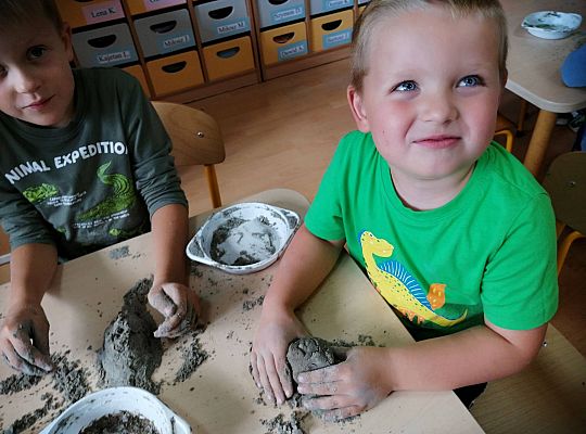 GR IV  Robimy piasek kinetyczny