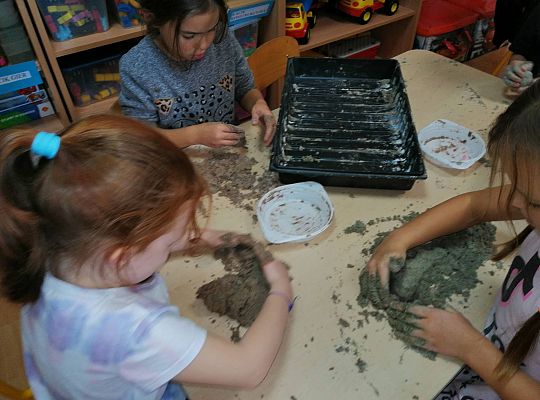 GR IV  Robimy piasek kinetyczny