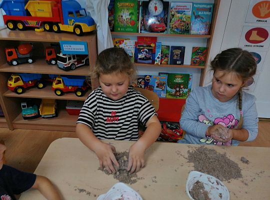 GR IV  Robimy piasek kinetyczny