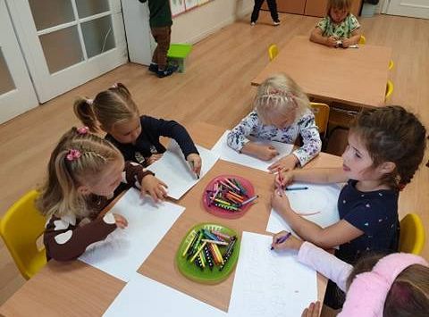 Gr I Pierwsze dni Maluszków w przedszkolu