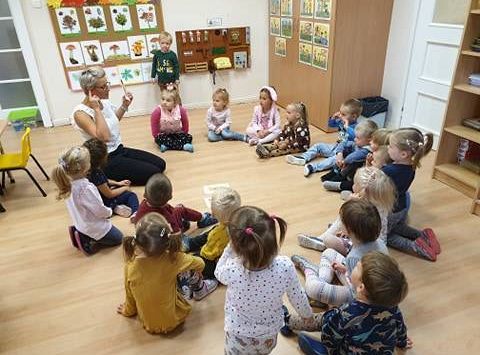 Gr I Pierwsze dni Maluszków w przedszkolu