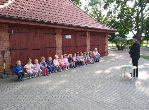 Gr II Spotkanie z sokolnikiem i myśliwym