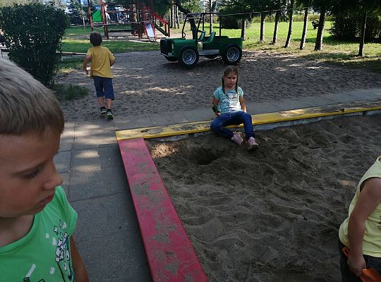 GR IV Zabawy na placu zabaw