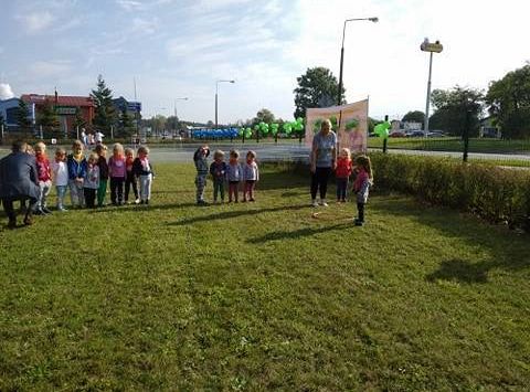 gr II Dzień Przedszkolaka- "Baw się zdrowo, na sportowo"