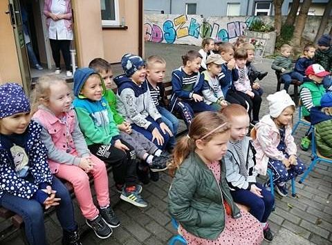 Teatrzyk "Szalona zebra z przejścia zbiegła"