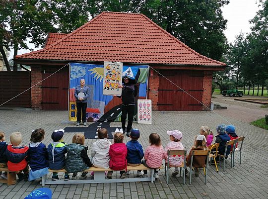 Teatrzyk "Szalona zebra z przejścia zbiegła"