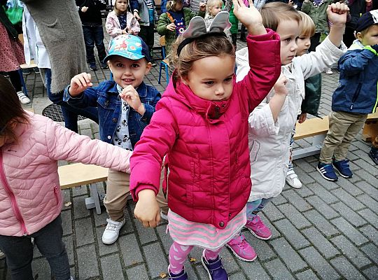 Teatrzyk "Szalona zebra z przejścia zbiegła"