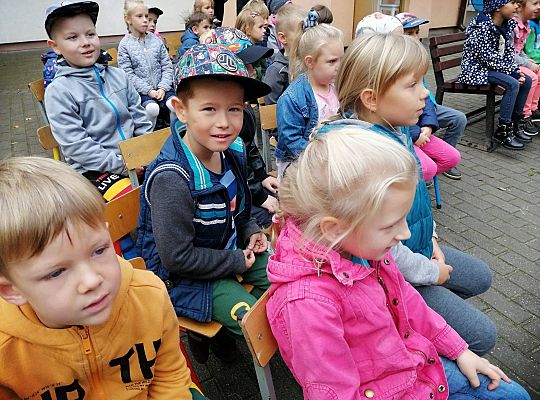 Teatrzyk "Szalona zebra z przejścia zbiegła"