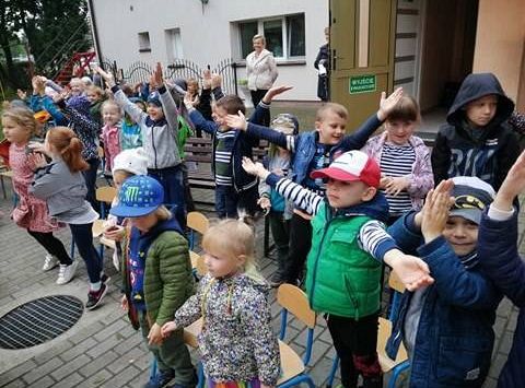 Teatrzyk "Szalona zebra z przejścia zbiegła"