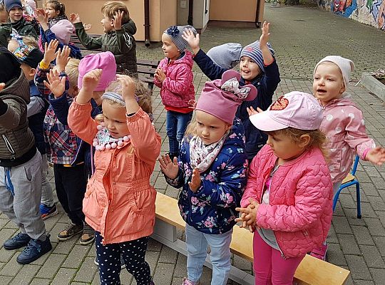 Teatrzyk "Szalona zebra z przejścia zbiegła"