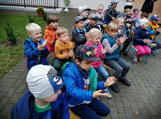 Teatrzyk "Szalona zebra z przejścia zbiegła"