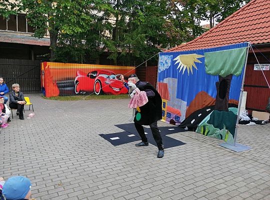 Teatrzyk "Szalona zebra z przejścia zbiegła"